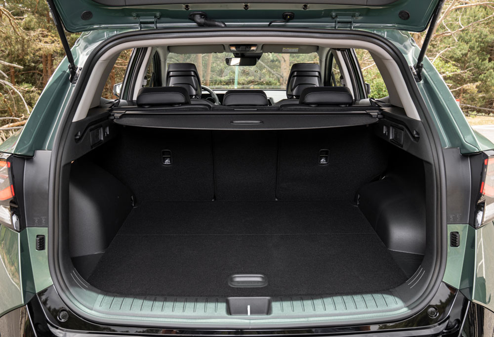 Kia Sportage híbrido enchufable: el Sportage más eficiente de la historia 11 Motor16 KIA SPORTAGE PHEV 10 Motor16