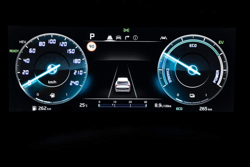 Kia Sportage híbrido enchufable: el Sportage más eficiente de la historia 14 Motor16 KIA SPORTAGE PHEV 7 Motor16