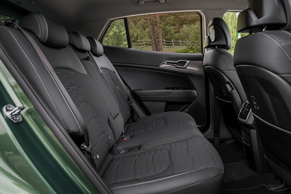 Kia Sportage híbrido enchufable: el Sportage más eficiente de la historia 12 Motor16 KIA SPORTAGE PHEV 9 Motor16