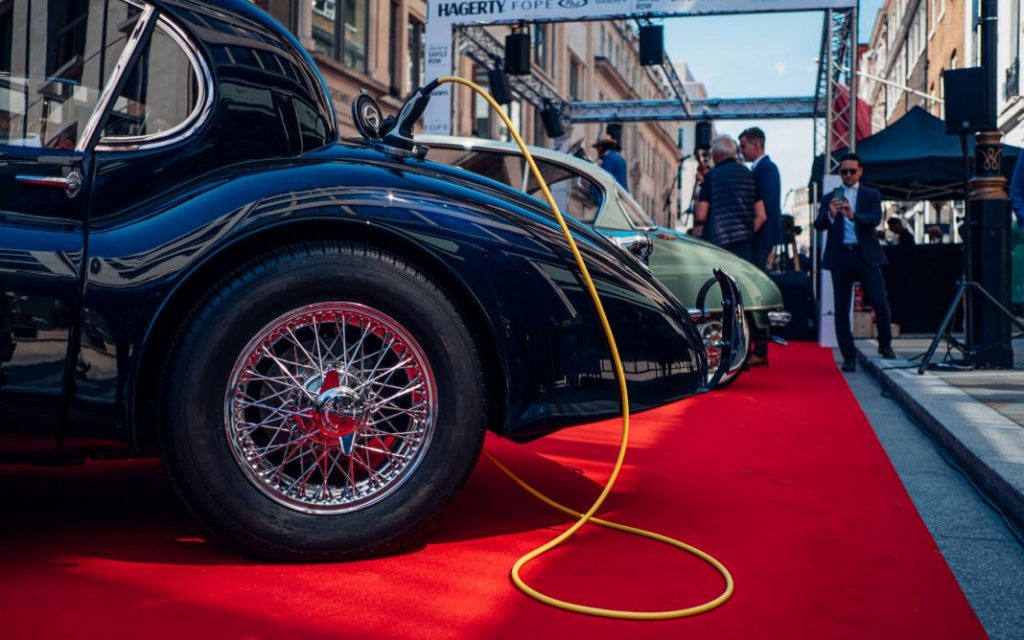 Este magnífico Jaguar XK120 de 1952 funciona con electricidad 11 Motor16 Lunaz XK 120 6 1 Motor16
