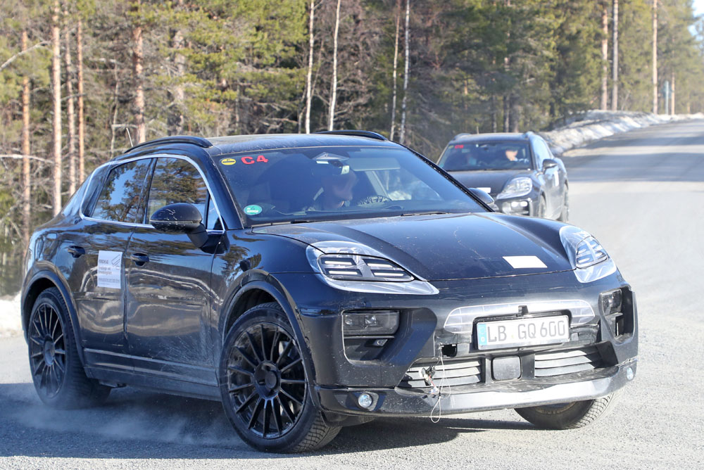 PORSCHE MACAN ELECTRICO 15 Motor16