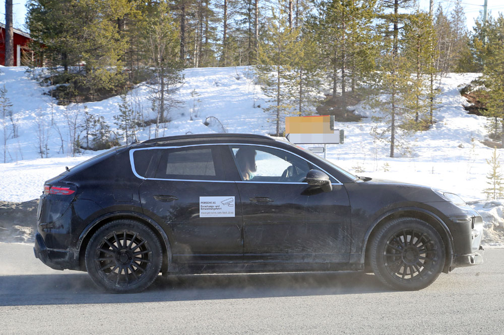 PORSCHE MACAN ELECTRICO 21 Motor16