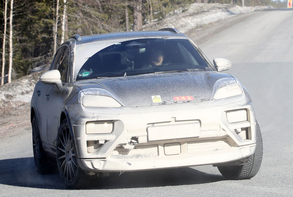 PORSCHE MACAN ELECTRICO 30 Motor16