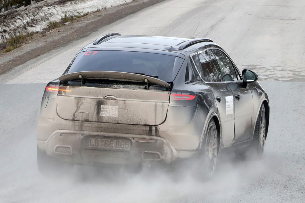 PORSCHE MACAN ELECTRICO 7 Motor16