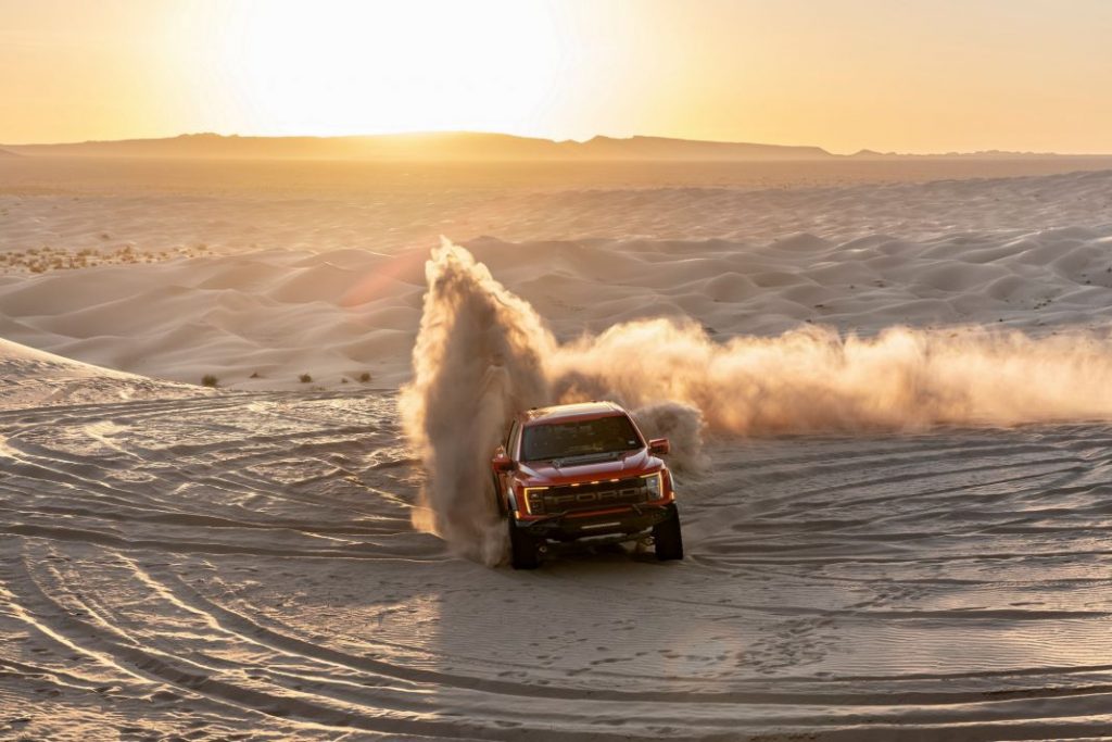Pruebas extremas; así pone Hennessey a punto el VelociRaptor 51 Motor16 Pruebas Hennessey VelociRaptor 600 Glamis Dunes 008 Motor16