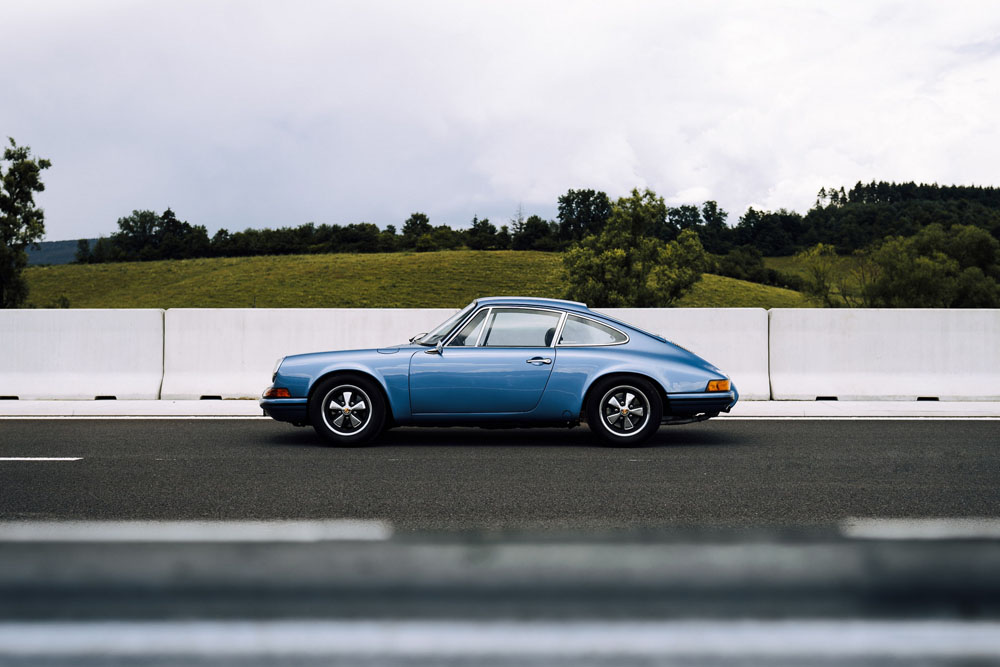 Los coches clásicos contaminan menos que los modernos. Incluso que los eléctricos 1 Motor16 Footman James. Coches clásicos emisiones. Porsche 911.