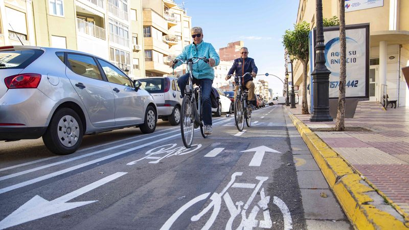 Lluvia de millones a 112 municipios para poner en marcha las Zonas de Bajas Emisiones, ZBE, y fomentar la movilidad sostenible 1 Motor16 Las ayudas, además de las ZBE, cofinanciarán la puesta en marcha de carriles bici.