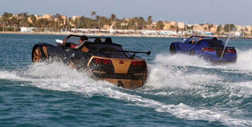 El coche que se conduce por agua como una acuática - Motor 16