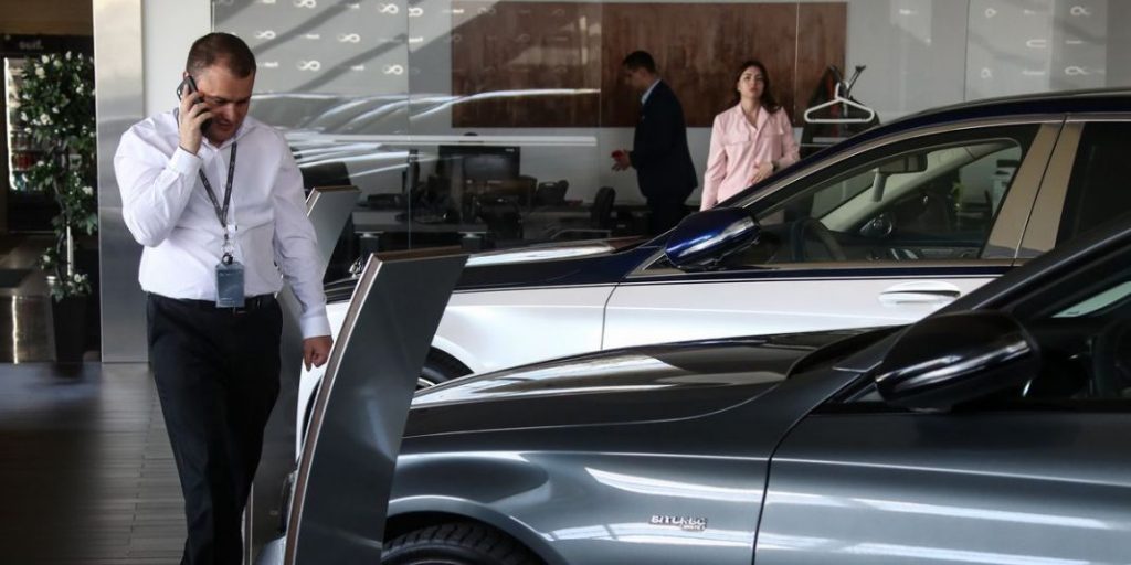 Si no crecen las ventas de coches, el empleo en el sector está en riesgo 1 Motor16 Concesionario de coches