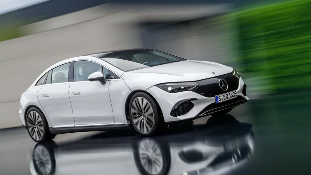 ¿De Madrid a Barcelona en un coche eléctrico? Con estos puedes hacerlo... sin parar 105 Motor16 Mercedes-Benz EQE coche eléctrico