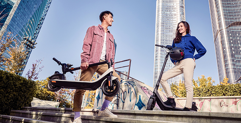 Los españoles que se cambiarán a la bicicleta o el patinete eléctrico en un año 21 Motor16 patinetes