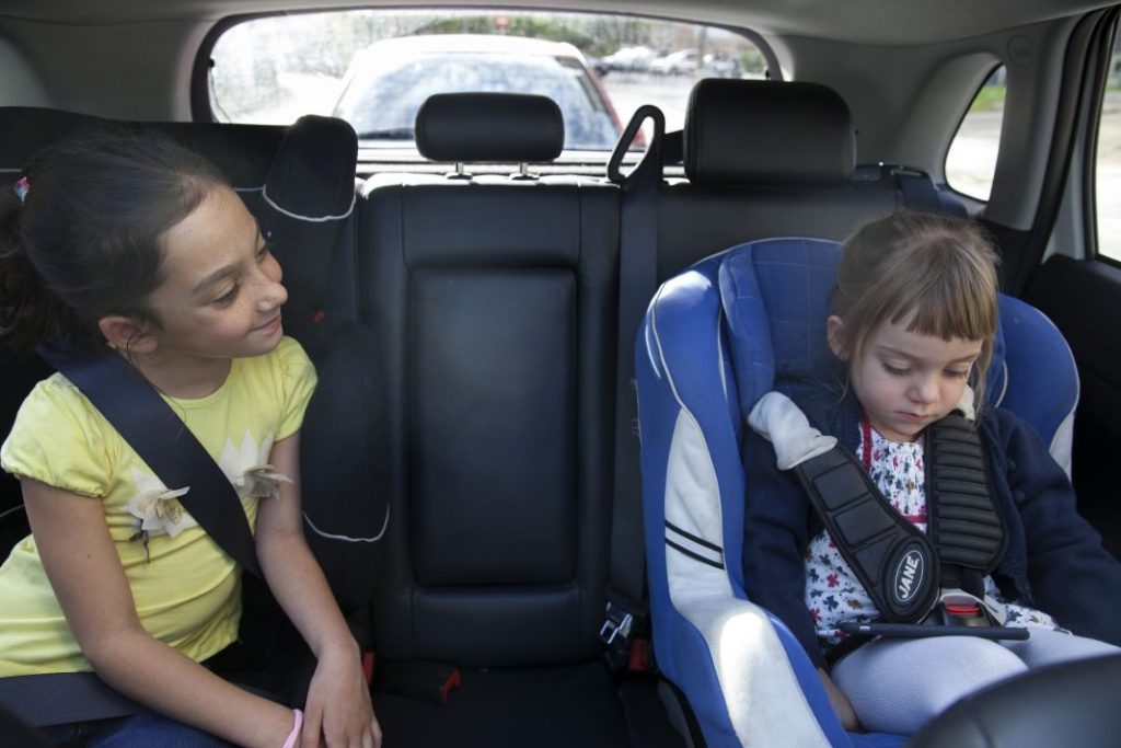 sillitas infantilesdos niñas 1 Motor16