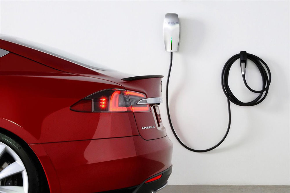 En algún estado de EE.UU. comprar un eléctrico será todo un chollo 3 Motor16 2022 Cargador coche eléctrico. Tesla. Imagen.