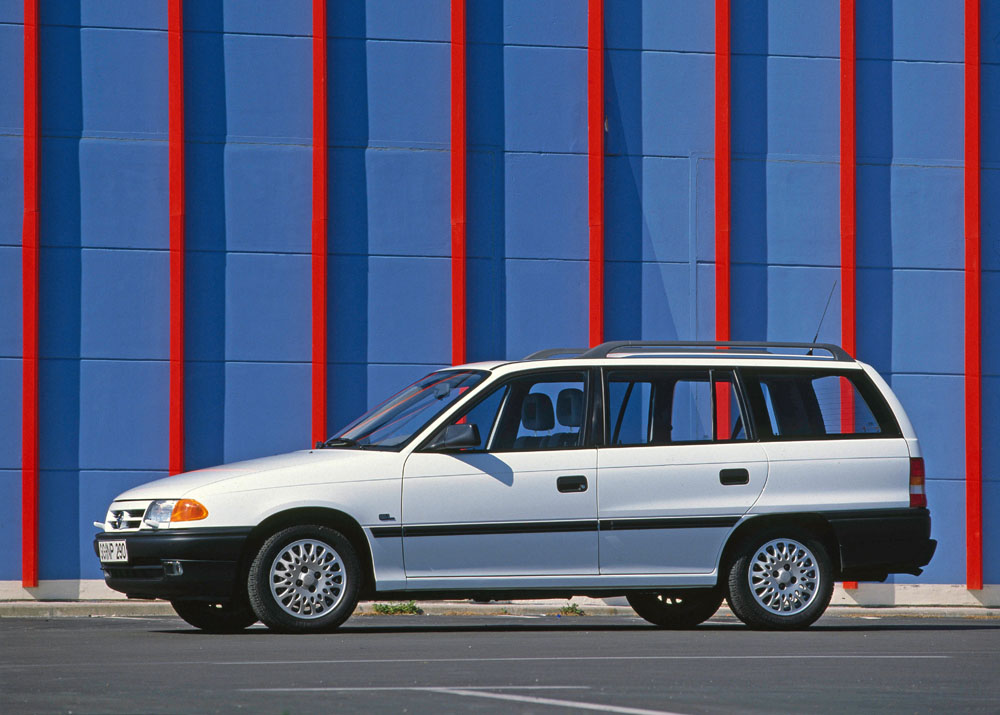 Opel Astra F Caravan, 1991.