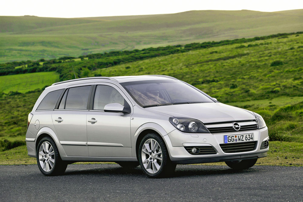 Opel Astra Caravan 2004.