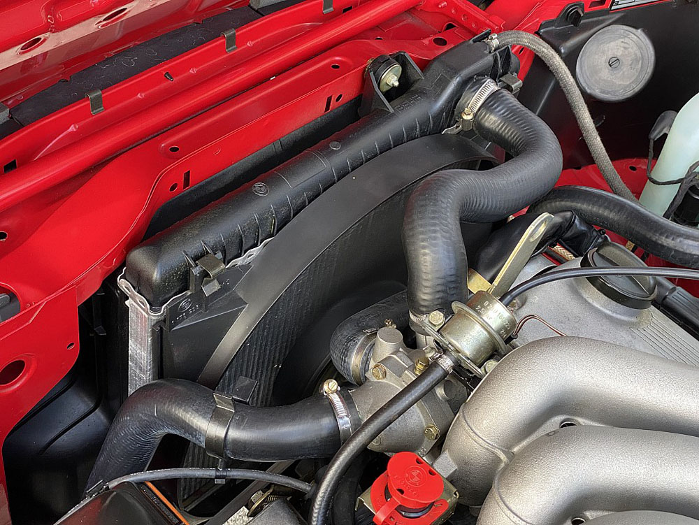 1985 BMW E30 323i 15 Motor16