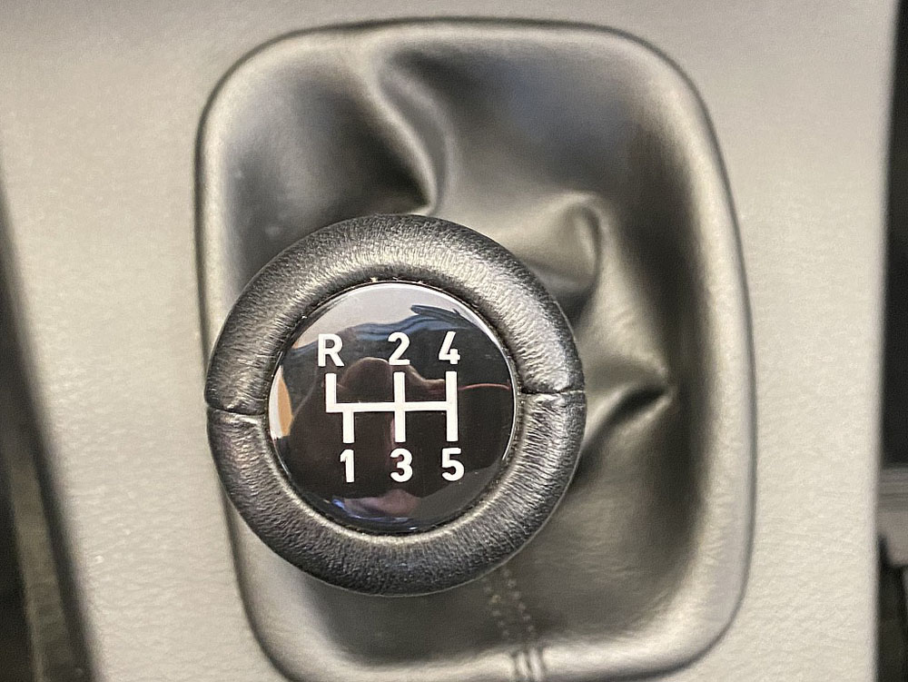 1985 BMW E30 323i 6 Motor16