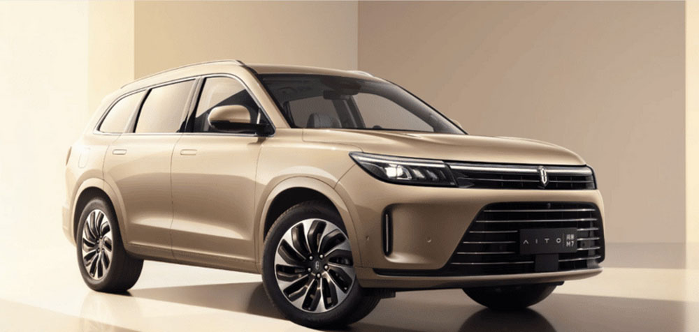 Huawei lanza en China este Aito M7, un gran SUV híbrido enchufable 5 Motor16 2022 Aito M7 2 Motor16