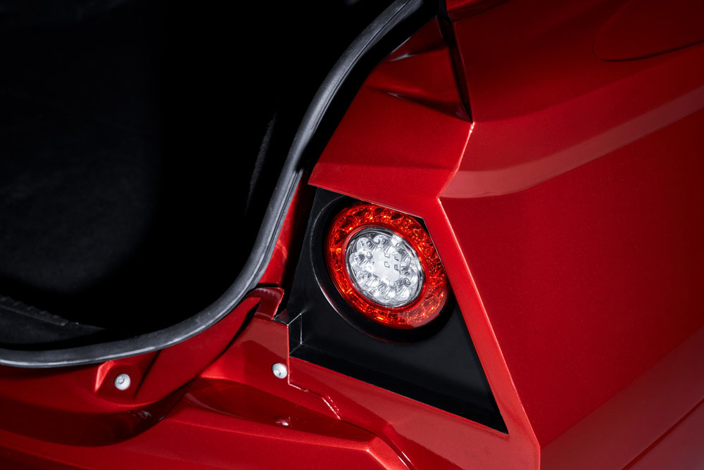 Un Alfa Romeo Giulia se esconde bajo la obra de ErreErre Fuoriserie 15 Motor16 2022 Alfa Romeo Giulia ErreErre Fuoriserie 11 Motor16