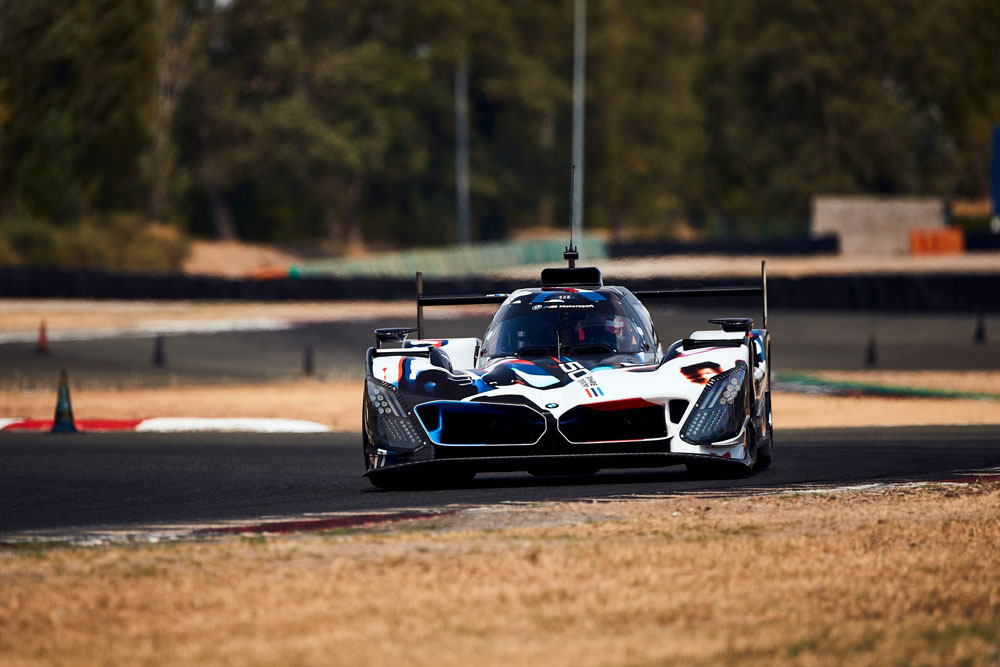 El desfile de modelos ha comenzado: es el turno del BMW M Hybrid V8 para las 24 Horas de Le Mans 15 Motor16 2022 BMW M Hybrid V8 Race Car 11 Motor16