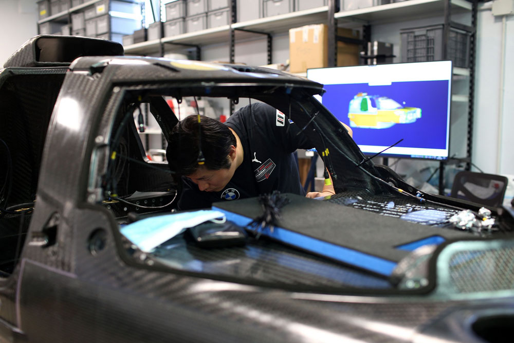 El desfile de modelos ha comenzado: es el turno del BMW M Hybrid V8 para las 24 Horas de Le Mans 25 Motor16 2022 BMW M Hybrid V8 Race Car 21 Motor16