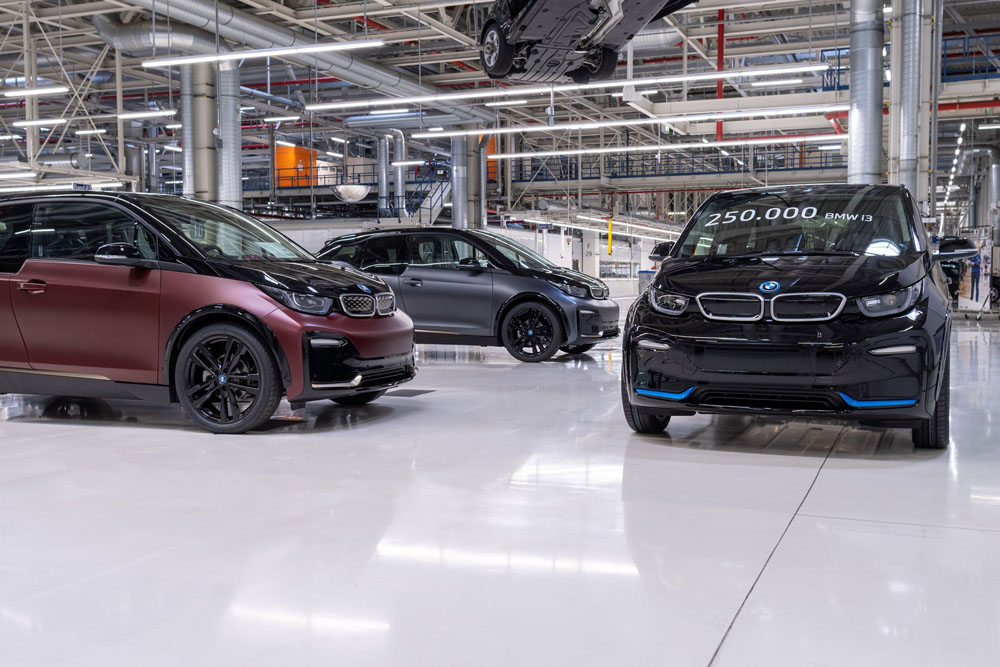 Los 250.000 BMW i3 fabricados se merecen una edición especial 45 Motor16 2022 BMW i3 Home Run Editon 41 Motor16