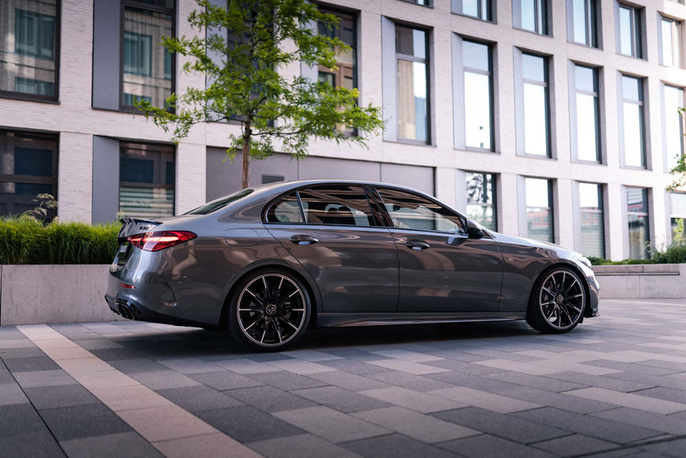 Brabus mete mano al nuevo Mercedes-Benz Clase C 18 Motor16 2022 Brabus B30 Mercedes Benz Clase C 14 Motor16