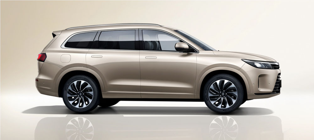 Huawei lanza en China este Aito M7, un gran SUV híbrido enchufable 2 Motor16 Aito M7. Imagen estudio.