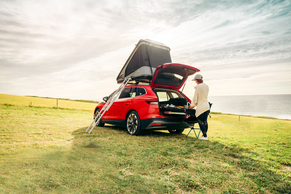 Skoda convierte su Enyaq iV en un aventurero vehículo camper 4 Motor16 2022 Skoda Enyaq iV 80 FestEVal UK 3 Motor16