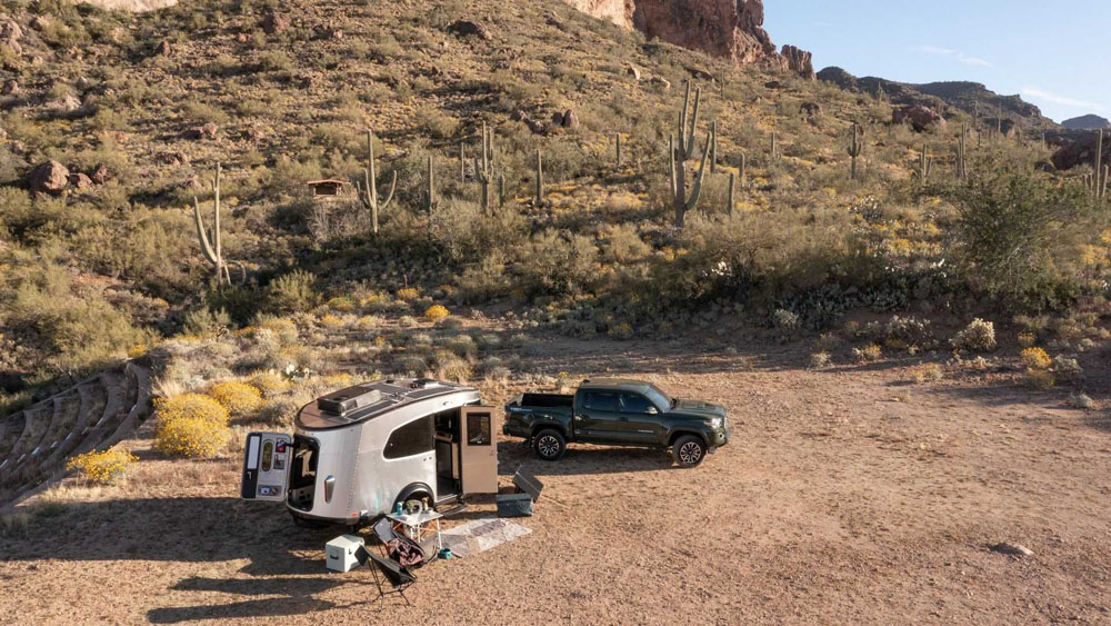 Basecamp: la caravana más sostenible de Airstream 6 Motor16 2022 airstream basecamp special editon 4 Motor16