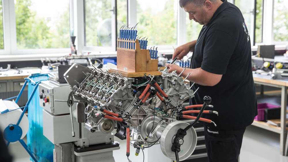 Con este motor BMW quiere ganar las 24 Horas de Le Mans 8 Motor16 2022 bmw m hybrid v8 p66 lmdh 5 Motor16