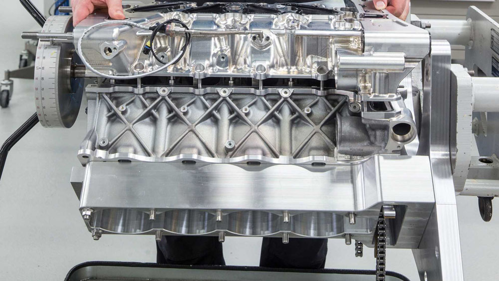 Con este motor BMW quiere ganar las 24 Horas de Le Mans 9 Motor16 2022 bmw m hybrid v8 p66 lmdh 6 Motor16