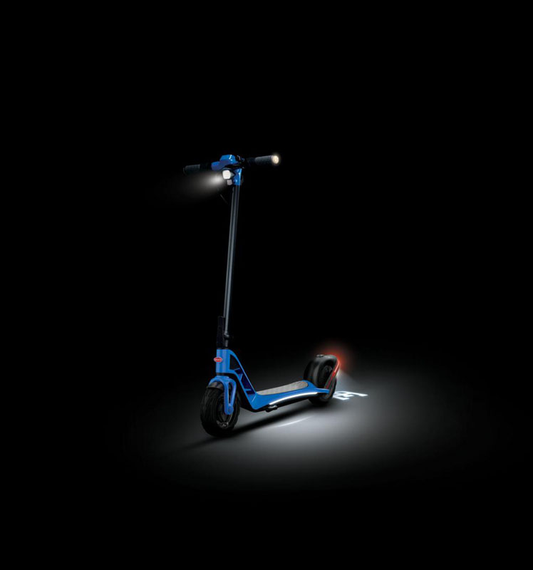 2022 bugatti scooter 3 Motor16