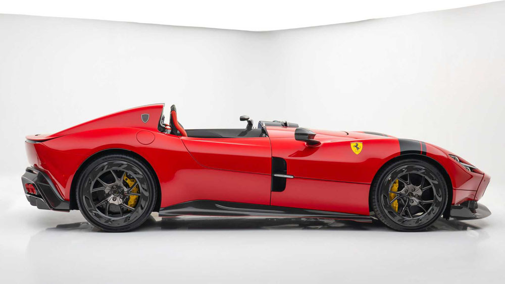 Mansory se la juega con este Ferrari Monza SP2 tan especial 5 Motor16 2022 mansory bespoke ferrari sp2 4 Motor16