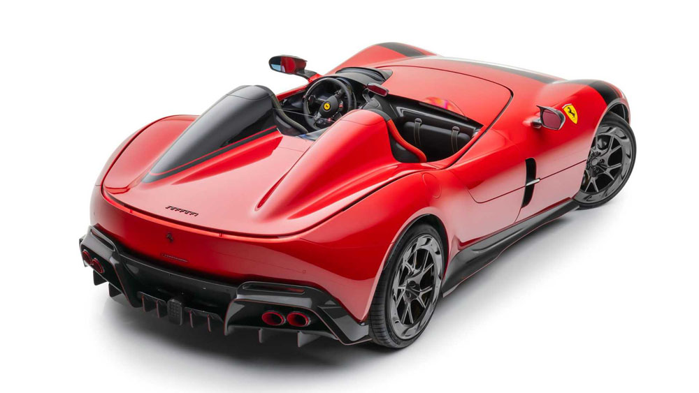 Mansory se la juega con este Ferrari Monza SP2 tan especial 6 Motor16 2022 mansory bespoke ferrari sp2 5 Motor16