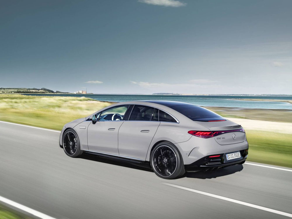 El Mercedes-Benz EQE estrena nuevas opciones mecánicas 2 Motor16 2022 mercedes benz eqe 2 Motor16