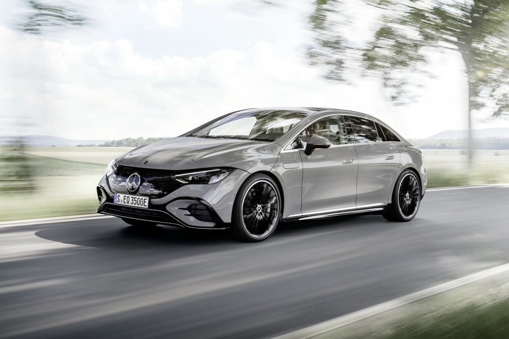 El Mercedes-Benz EQE estrena nuevas opciones mecánicas 3 Motor16 2022 mercedes benz eqe 3 Motor16