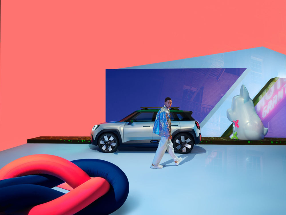 2022 mini concept aceman 42 Motor16