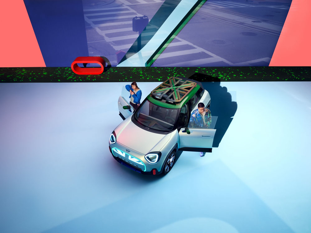 2022 mini concept aceman 50 Motor16