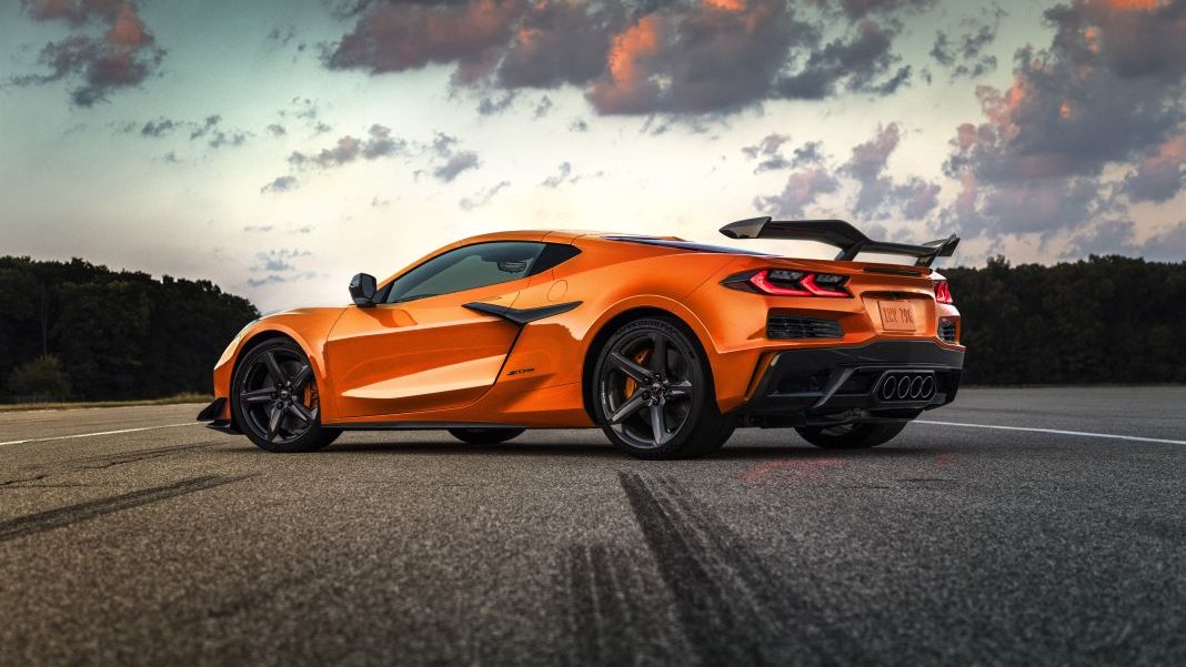2023-Chevrolet-Corvette-Z06