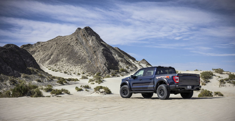 100 kilómetros en ciudad con el Ford F-150 Raptor R te costará 42 euros 6 Motor16 2023 Ford F 150 Raptor R 5 Motor16