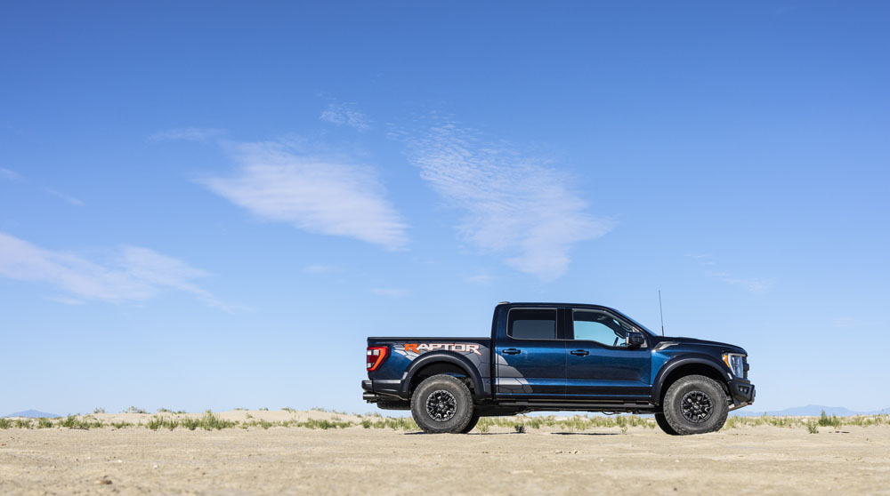 100 kilómetros en ciudad con el Ford F-150 Raptor R te costará 42 euros 19 Motor16 2023 Ford F 150 Raptor R 9 Motor16