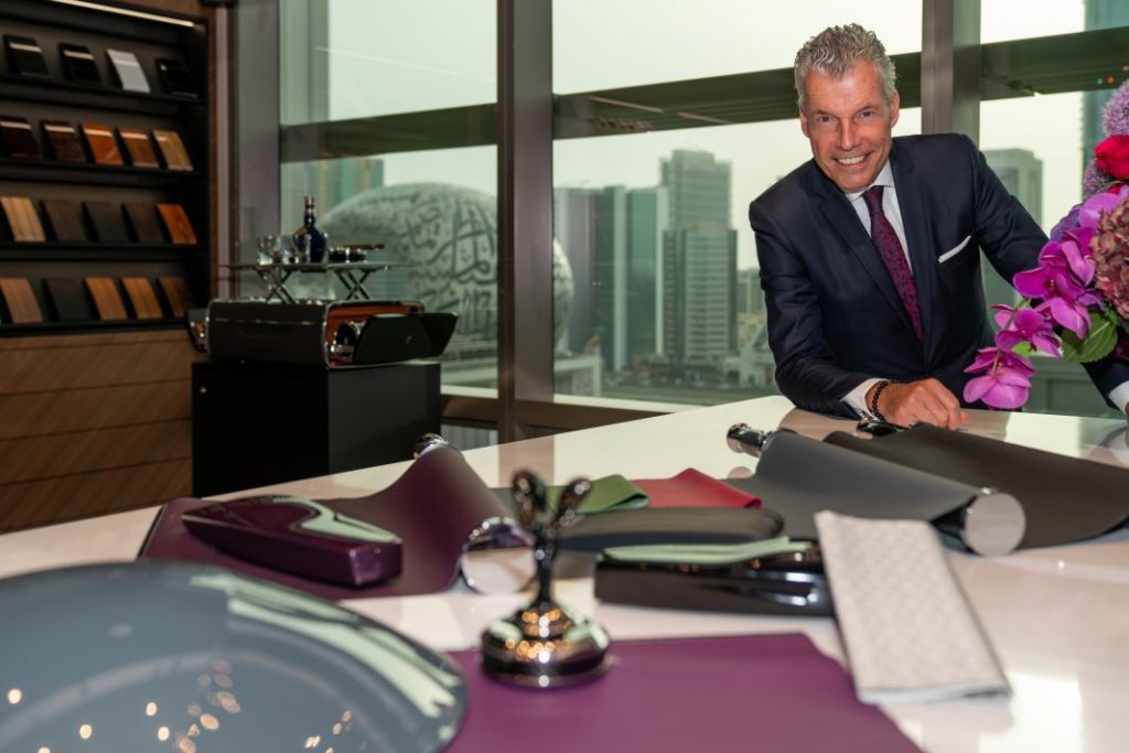 2 TORSTENMÜLLER ÖTVÖSCEOROLLS ROYCEMOTORCARSATPRIVATEOFFICEDUBAI Motor16
