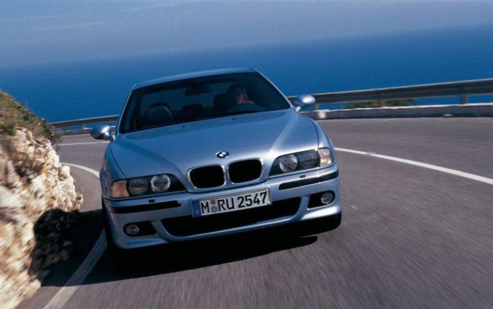 BMW Serie 5 generación E39.
