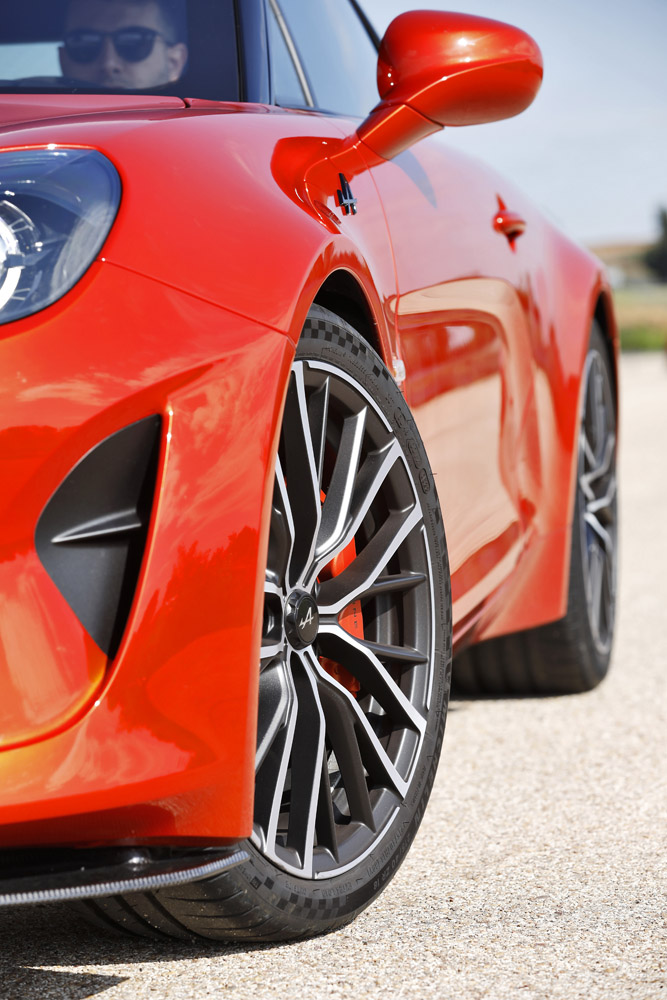 Alpine A110 S 2022: probamos el coche de calle de Fernando Alonso 48 Motor16 Alpine A110 31 Motor16