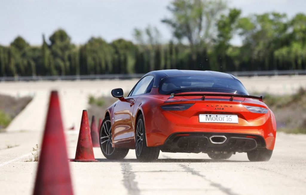 Alpine A110 S 2022: probamos el coche de calle de Fernando Alonso 60 Motor16 Alpine A110 43 1 Motor16