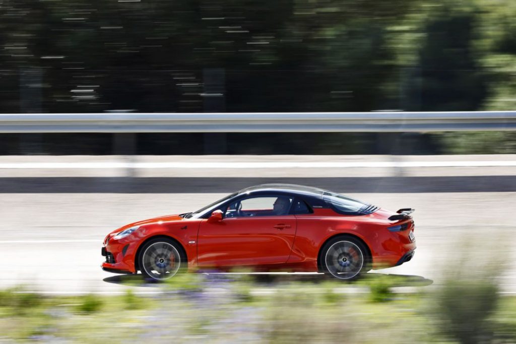 Alpine A110 S 2022: probamos el coche de calle de Fernando Alonso 67 Motor16 Alpine A110 50 Motor16