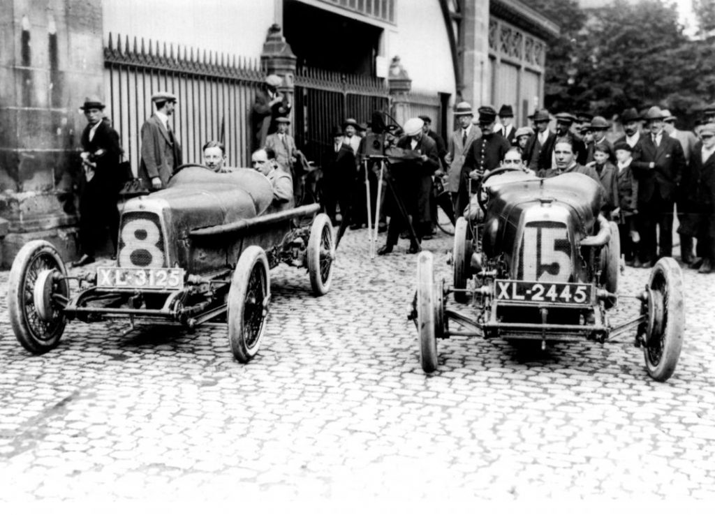 Aston Martin TT1 7 Motor16