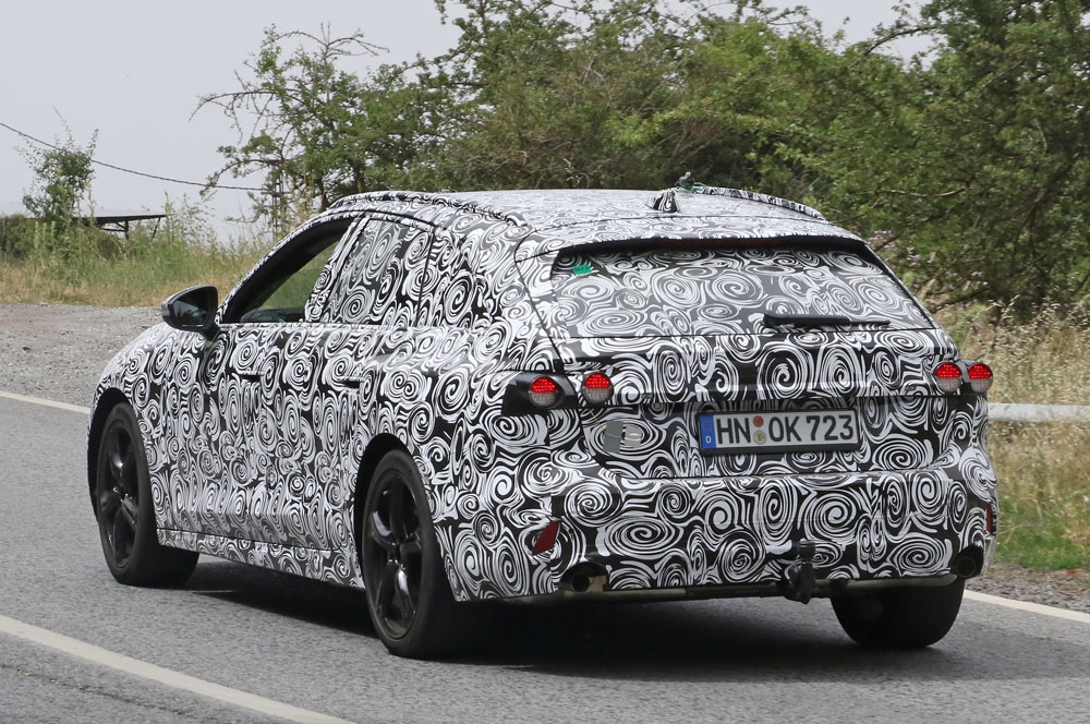 ¿Puede ser este el futuro Audi RS4? 16 Motor16 Audi RS4 mule 14 Motor16