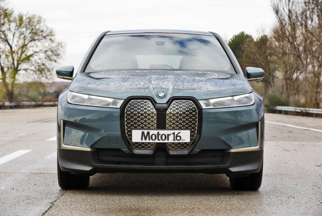 Prueba a fondo BMW iX xDrive40; un eléctrico para una nueva era 27 Motor16 BIX22032233 Motor16